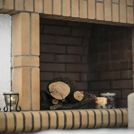 Velia Boutique אואוראנואופולי